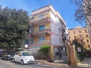 Trilocale in Vendita a Anzio, 199'000€, 100 m²