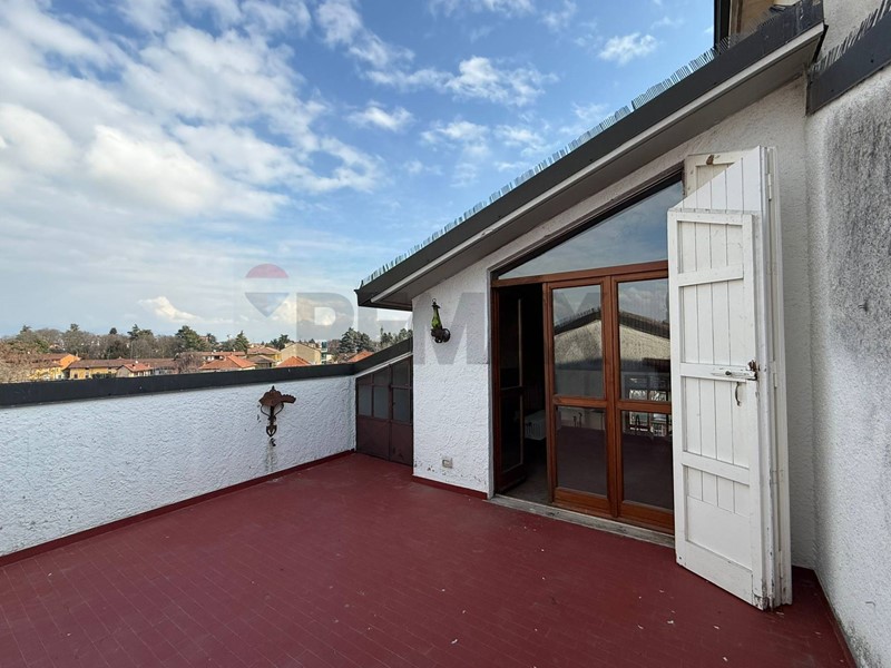 Attico in Vendita a Trezzo sull'Adda, 280'000&euro;, 160 m²