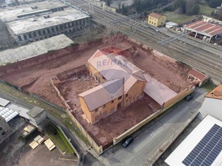 Terreno industriale in Vendita a Monza, 525'000€, 4800 m²