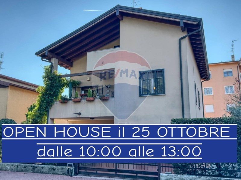 Villa in Vendita a Vignate, 549'000€, 279 m²