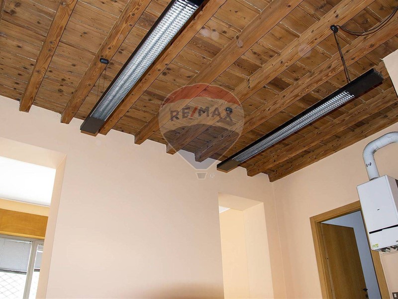 Bilocale in Vendita a Trezzo sull'Adda, 88'000€, 65 m²