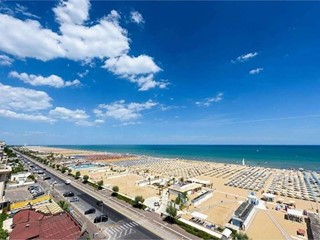 Quadrilocale in Vendita a Rimini, 495'000€, 114 m²
