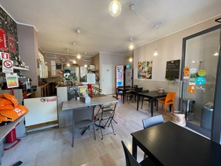 Immobile commerciale in Vendita a Spoltore, 95'000€, 82 m²