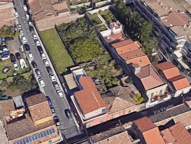 Casa Indipendente in Vendita a Catania, 160'000&euro;, 200 m²