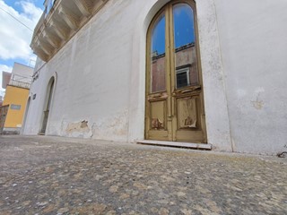 Appartamento in Vendita a Alezio, 56'000€, 140 m²