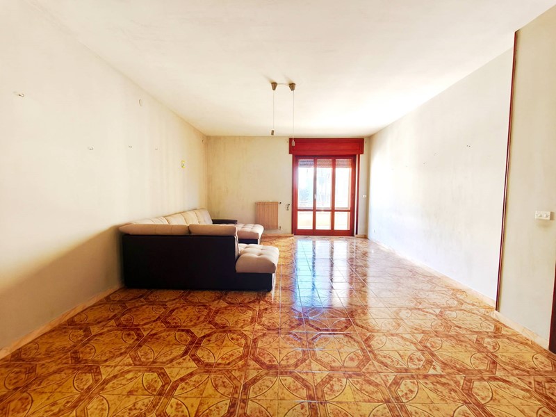 Appartamento in Vendita a Gallipoli, 170'000&euro;, 165 m²