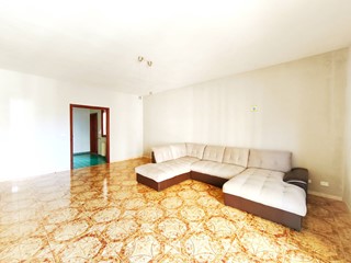 Appartamento in Vendita a Gallipoli, 170'000&euro;, 165 m²