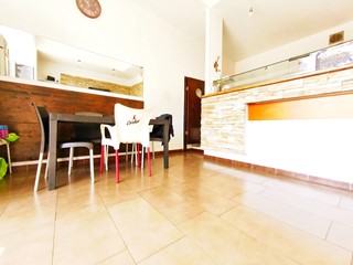 Immobile commerciale in Vendita a Gallipoli, 80'000&euro;, 60 m²