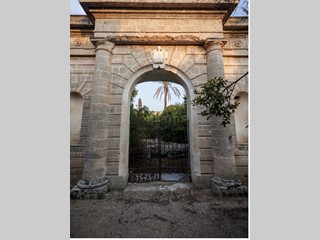 Villa in Vendita a Maruggio, 955'000€, 2500 m², con Box