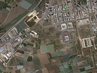 Terreno edificabile in Vendita a Noicattaro, 99'000€, 10000 m²