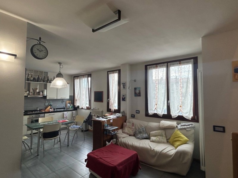 Bilocale in Vendita a Parma, 180'000€, 90 m²