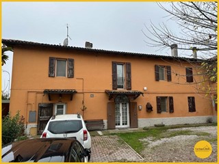 Villetta a schiera in Vendita a Molinella, 130'000€, 120 m²