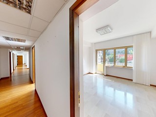 Ufficio in Affitto a Roma, 18'770&euro;, 595 m²