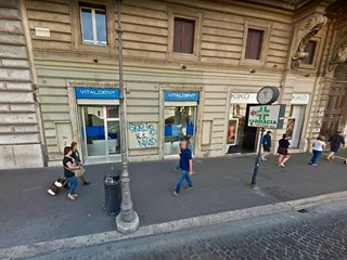 Immobile commerciale in Affitto a Roma, 20'000&euro;, 250 m²