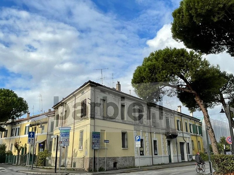 Appartamento in Vendita a Cervia, 500'000€, 200 m²