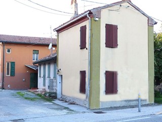 Casa Semi Indipendente in Vendita a Ravenna, 75'000€, 45 m²