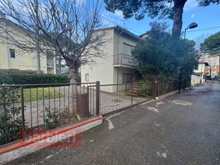 Villa in Vendita a Cervia, 720'000€, 200 m²