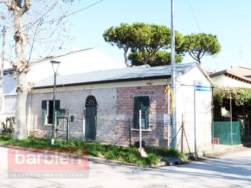 Villa in Vendita a Cervia, 390'000€, 90 m²
