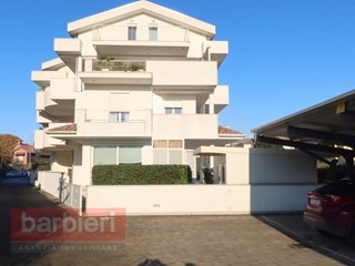 Trilocale in Affitto a Cervia, 70 m²
