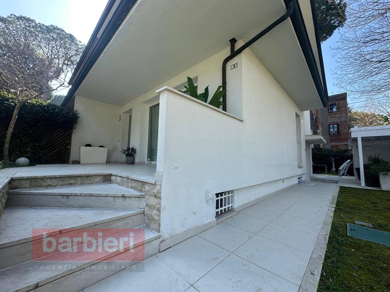 Villa in Affitto a Cervia, 200 m²