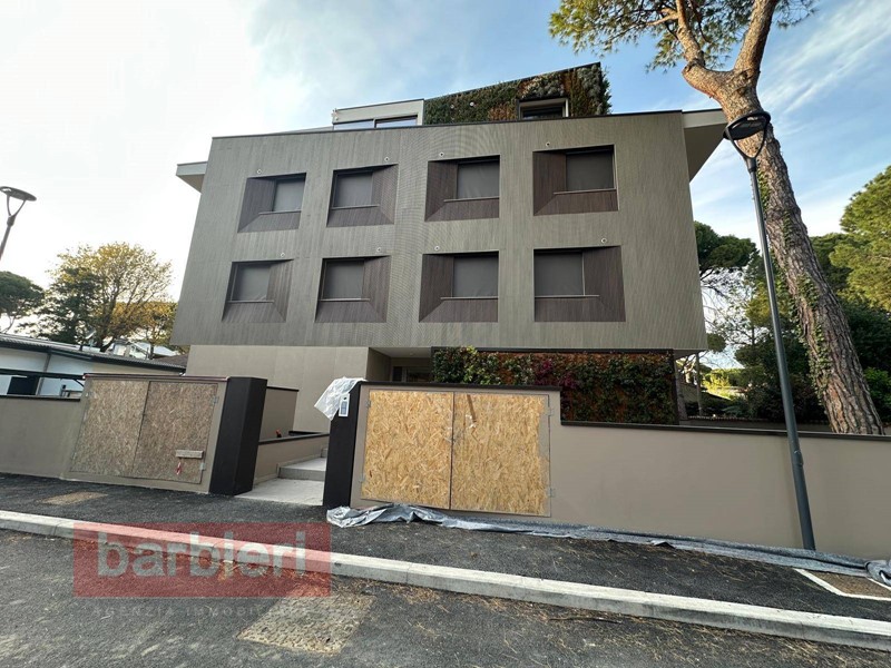 Quadrilocale in Vendita a Cervia, 120 m²