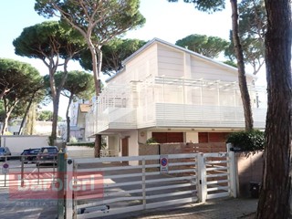Trilocale in Affitto a Cervia, 80 m²