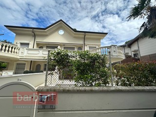 Trilocale in Affitto a Cervia, 70 m²