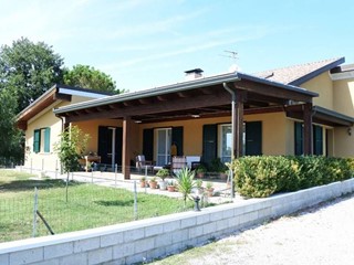 Villa in Vendita a Cervia, 274 m²