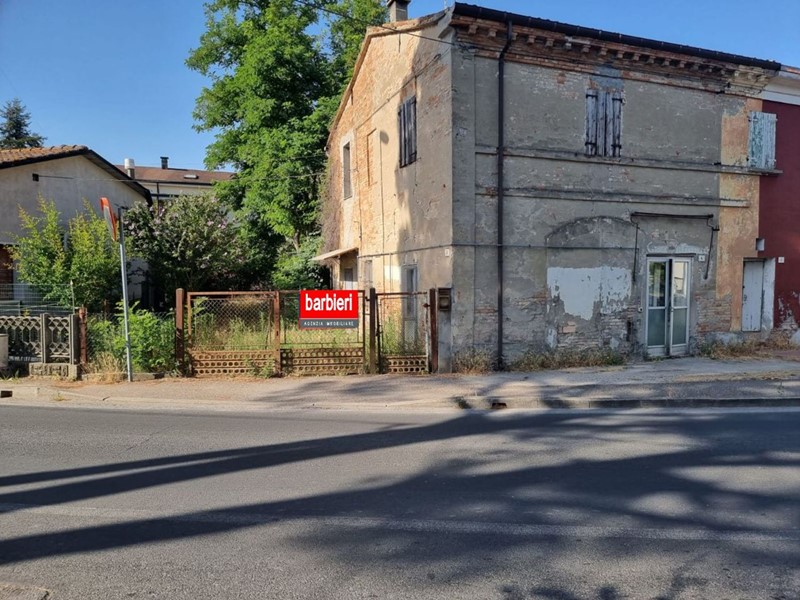 Rustico in Vendita a Cervia, 79'000€, 130 m²