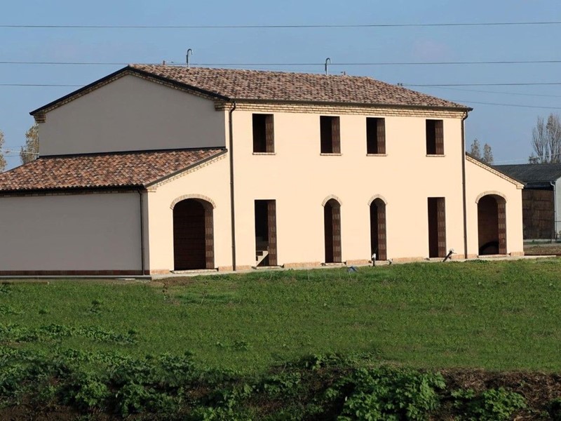 Casa Semi Indipendente in Vendita a Cervia, 240'000€, 140 m²