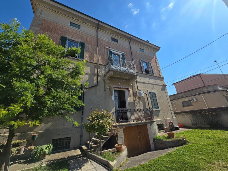 Appartamento in Vendita a Codigoro, 225'000€, 599 m²