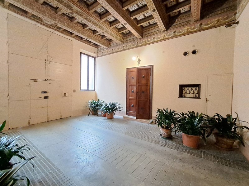 Ufficio in Affitto a Ferrara, 490€, 30 m²