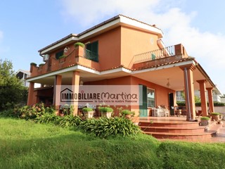Casa Indipendente in Vendita a Anzio, 390'000€, 208 m²