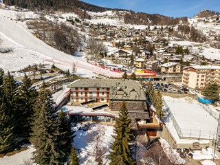 Appartamento in Vendita a Torgnon, 5'500'000&euro;, 4500 m²