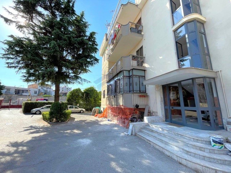 Quadrilocale in Vendita a Torre Annunziata, 250'000€, 125 m²