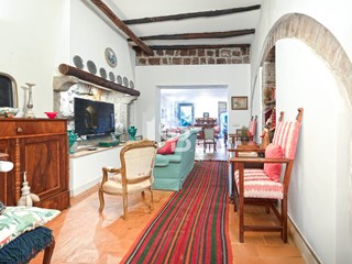 Quadrilocale in Vendita a Viterbo, 255'000€, 120 m²