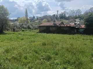 Casa Indipendente in Vendita a Viterbo, 49'000€, 188 m²