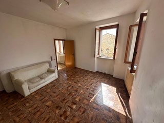 Casa Semi Indipendente in Vendita a Monsampolo del Tronto, 69'000€, 125 m²