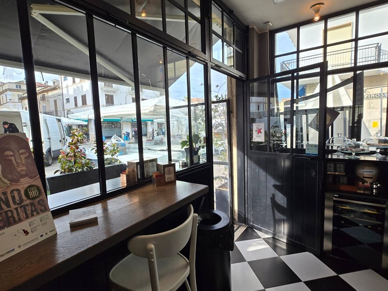 Attività commerciale in Vendita a San Benedetto del Tronto, 79'000€, 39 m²