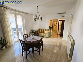 Casa Indipendente in Vendita a San Benedetto del Tronto, 770'000€, 178 m²