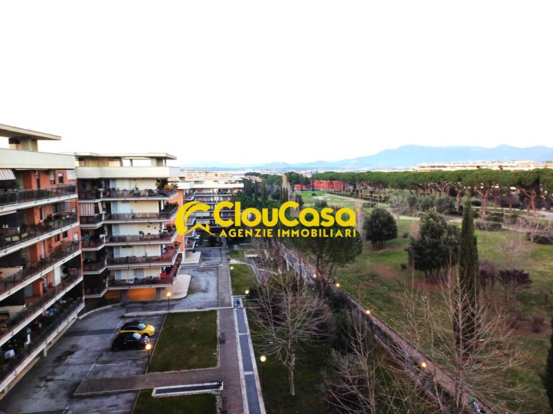 Bilocale in Vendita a Roma, 179'000&euro;, 68 m²