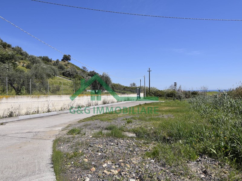 Terreno agricolo in Vendita a Catania, 550'000€, 70000 m²