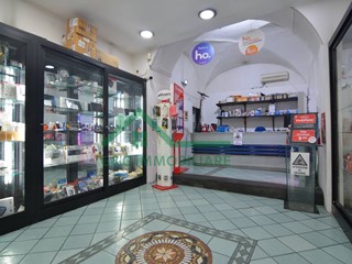 Immobile commerciale in Vendita a Catania, 60'000&euro;, 49 m²