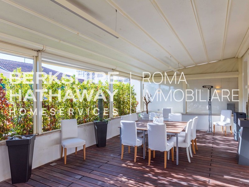 Appartamento in Affitto a Roma, 12'500€, 234 m²