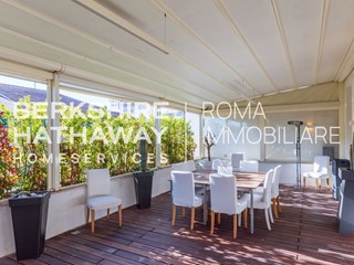 Appartamento in Affitto a Roma, 12'500€, 234 m²