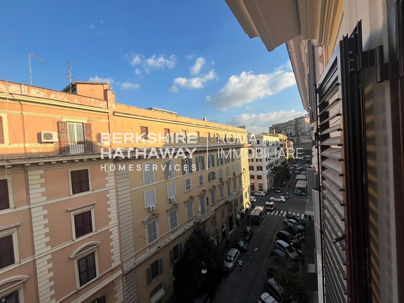 Bilocale in Affitto a Roma, 1'750€, 55 m²