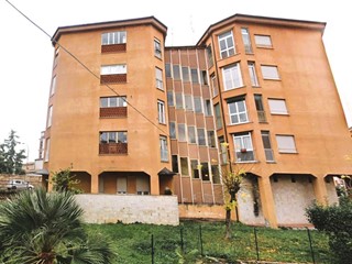 Appartamento in Vendita a Sulmona, 53'000€, 123 m²