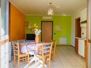 Bilocale in Vendita a Grezzago, 125'000€, 57 m²