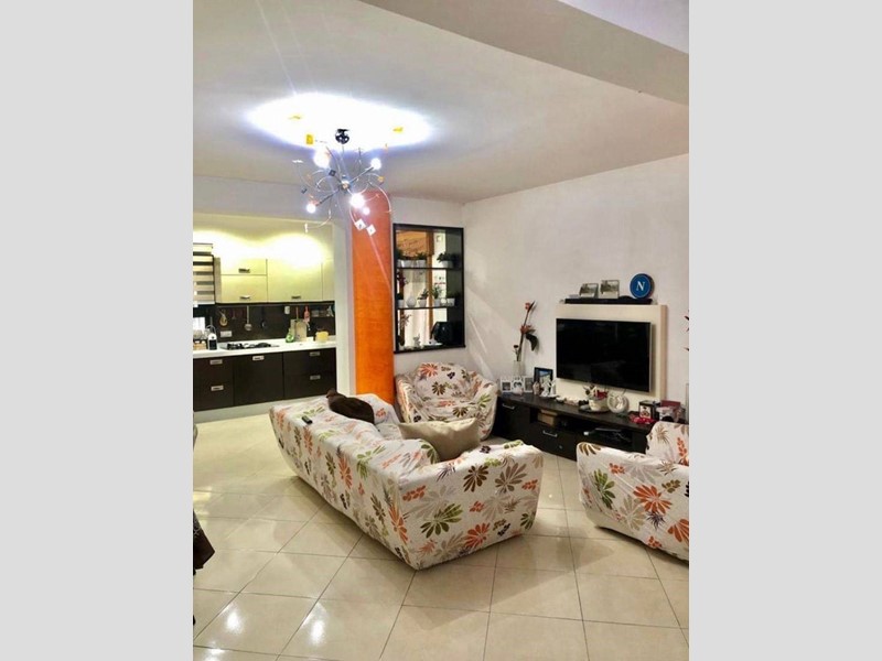 Trilocale in Vendita a Mercogliano, 180'000&euro;, 121 m²