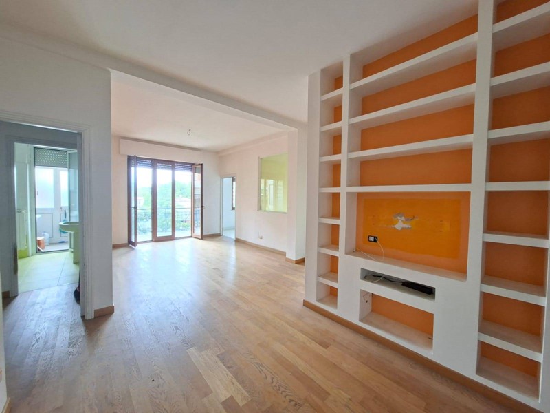 Trilocale in Vendita a Avellino, 145'000&euro;, 90 m²